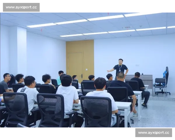 电竞国际学校热潮席卷，学费是否高不可攀